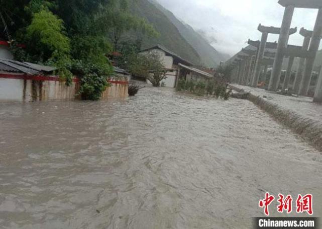 甘肃文县大雨受灾最新